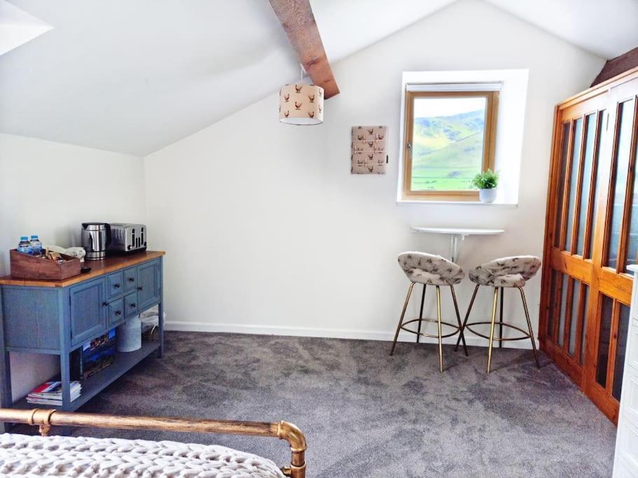 Отель Hole House Farm Милом Экстерьер фото